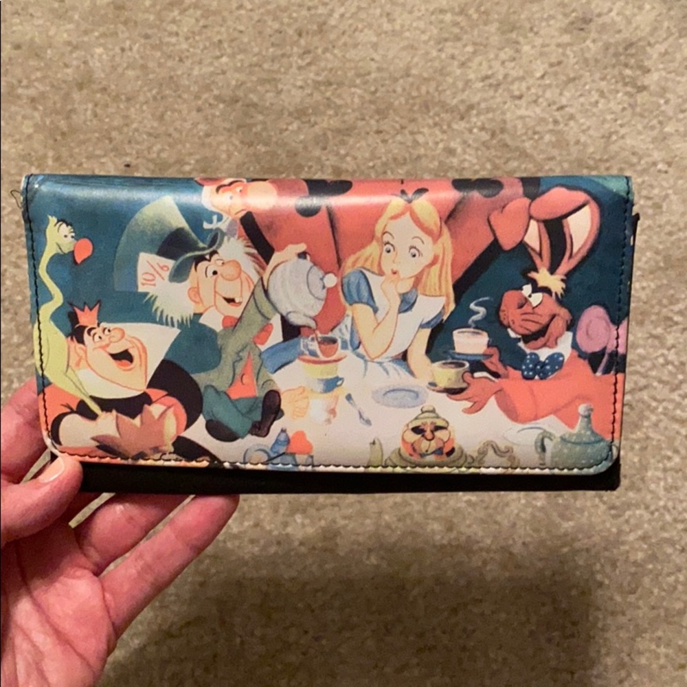 Authentic Disney Alice & Wonderland Wallet